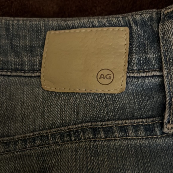 Adriano Goldschmild Jean Shorts - size 26R - longer length - Picture 4 of 16